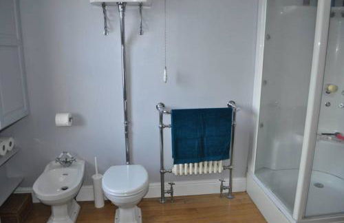 Beautiful large victorian waterfront house - Foto 16