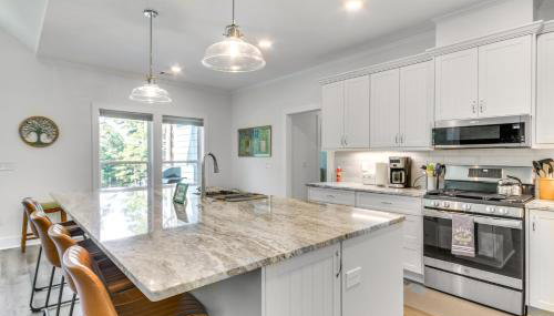 Lakefront McCormick Retreat with Patio and Views - Foto 3