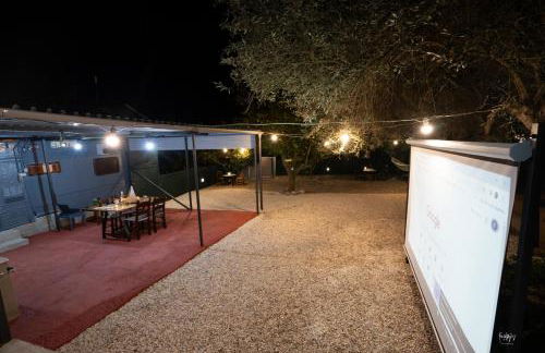 Lemon Garden Camper - Photo 21