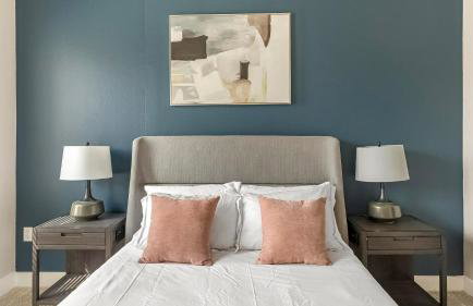 Landing Stylish 1BD Yoga Studio Gym - Photo 33