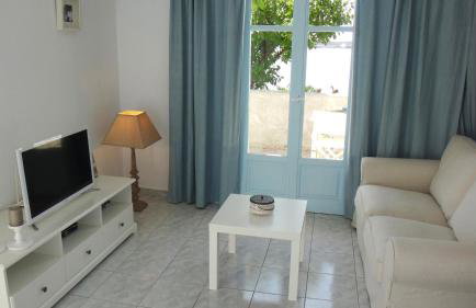 Blue & Sea Studios Apartments - Photo 13