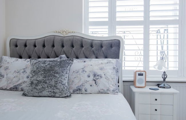 Direct Sea Views, Seafront Location & Free Parking - Foto 14