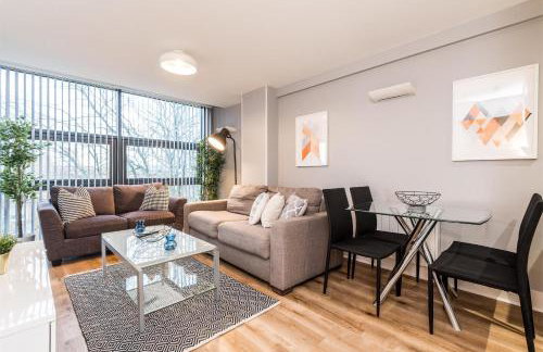 Liverpool City Centre with Free Parking - Sleeps 6! - Photo 21