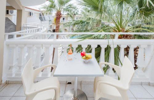 Vivian Hotel - Photo 56