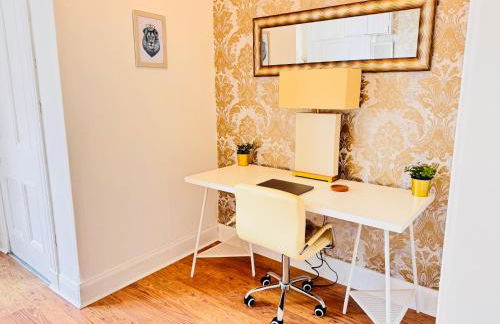 THE RESTING LION - Gourock Town Center Holiday Home Apartment - Foto 20