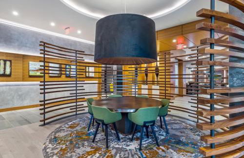 Bluebird Suites at Reston Town Center - Foto 8