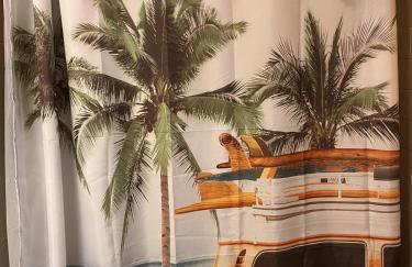 Surf Shack- North Muskegon Oasis - Foto 35