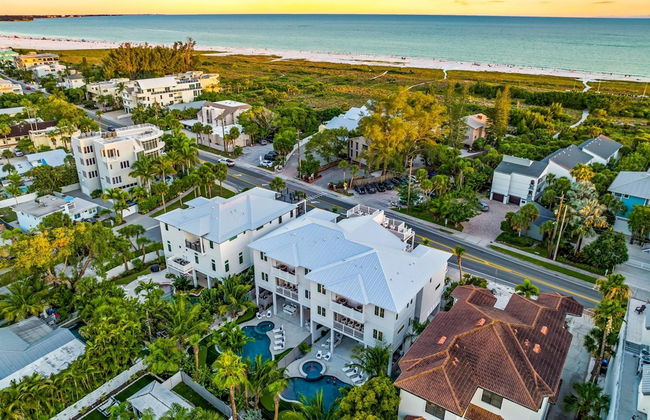 The 19th Hole in Siesta Key - Photo 5