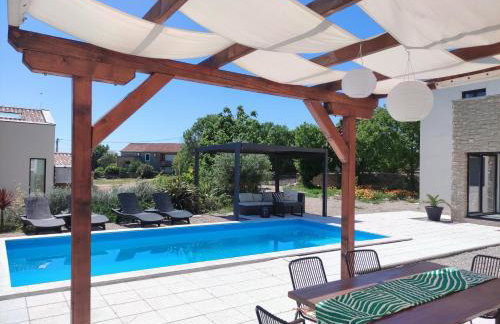 Lazy 8 Villa - Photo 6