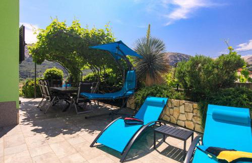 House Zrile with garden and jacuzzi - Foto 1