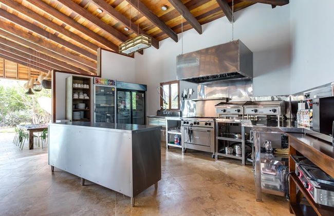 The Enclave- Private Island - Foto 49