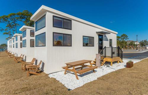 Luxury Waterfront Cabin 7 - Foto 25