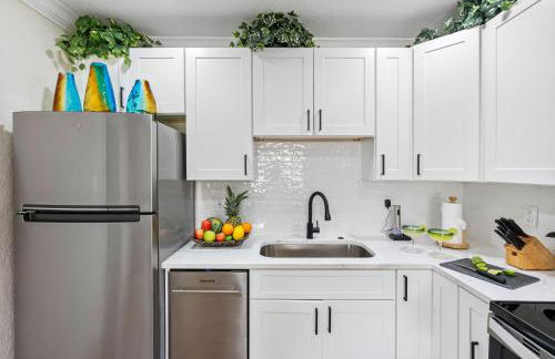 Stunning Tampa Stay Prime Location & Comfort! - Foto 12