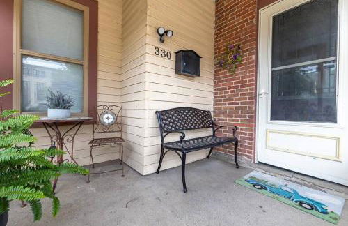 The Dubuque House - Historic Downtown Location! - Foto 20