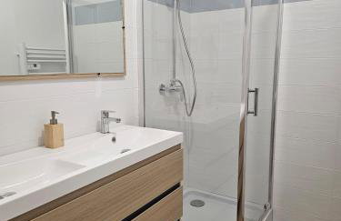 Le Relais 19 centre bourg T4 100m2 - 4min à Puy duFou - Foto 38