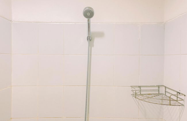 Minimalist Studio At Gunung Putri Square Apartment - Foto 12