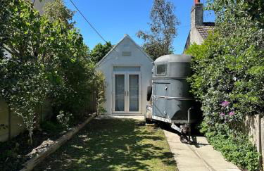 The Telephone exchange very quaint hot tub stay - Foto 12