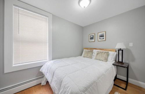 Easy Commute South Boston 4BR 1BTH Apartment - Foto 9