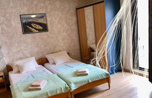 Apartments Pine & Oak with shared seasonal hot tub - Photo 34