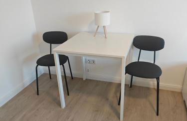 Siegen - Geisweid Work and stay Neu Modernisiert 2 Schlafzimmer Badezimmer Balkon - Foto 63
