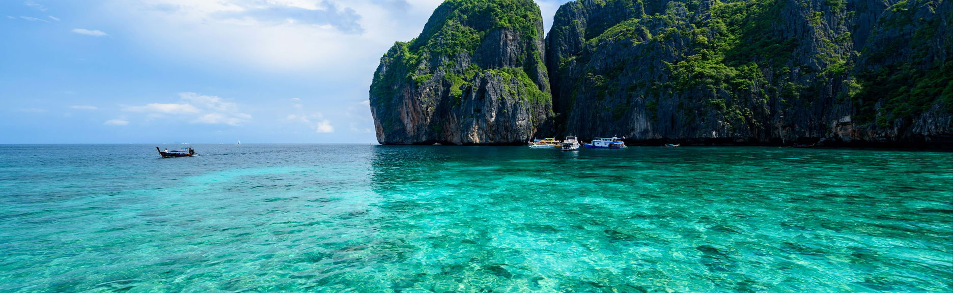 Excursion aux îles Phi Phi en bateau à moteur