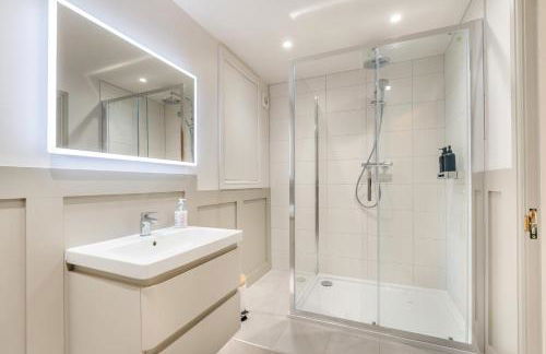 4 Bed in Ewhurst Green oc-w31032 - Foto 15