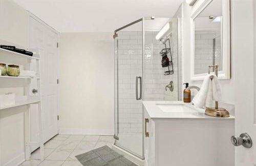 Robbin's Nest - Linden Hills - Walk to Creek Trail - Foto 24