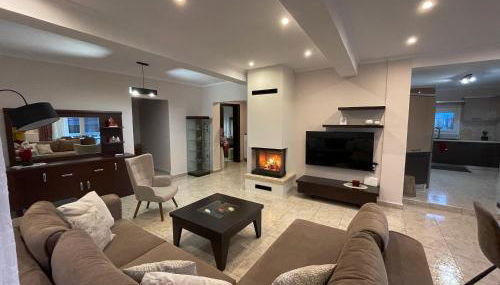 Aristides Guesthouse - Foto 1