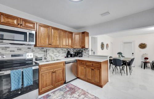 Charming 3 bedroom getaway house in Hollywood - Foto 8