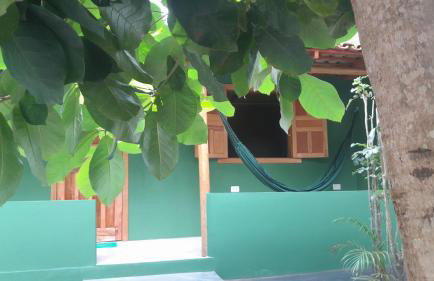 CHaLéS GuiGó, Refugio em meio a natureza - Photo 9