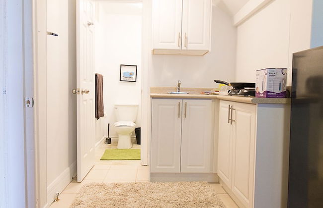 Studio Apartment near Kensington Market – Unit 3 - Foto 1