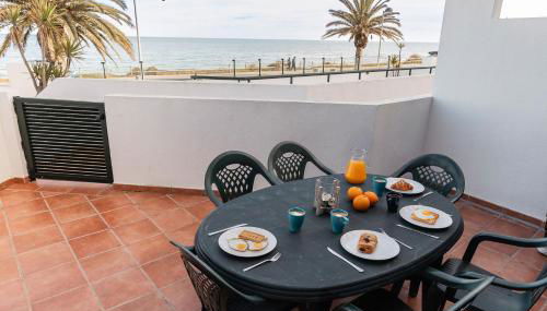 Apartamentos LA PARRETA PRIMERA LÍNEA - Foto 4