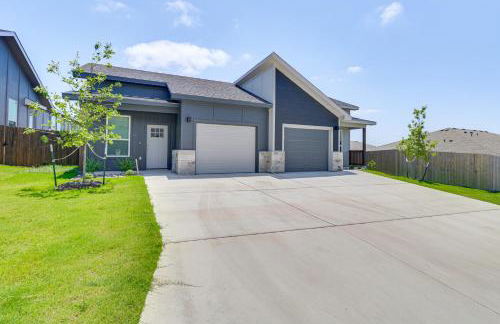 2 Mi to Dtwn Dining! Pet-Friendly Temple Townhome - Foto 28