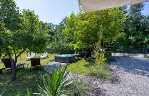 Lovely Cottage with Jacuzzi - Foto 6