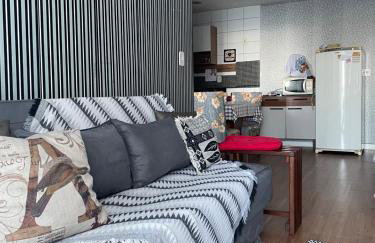 Flat Frente Mar com Varanda - Foto 32