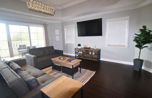 Luxurious 3-Bedroom Condo in Reunion Resort - Foto 38