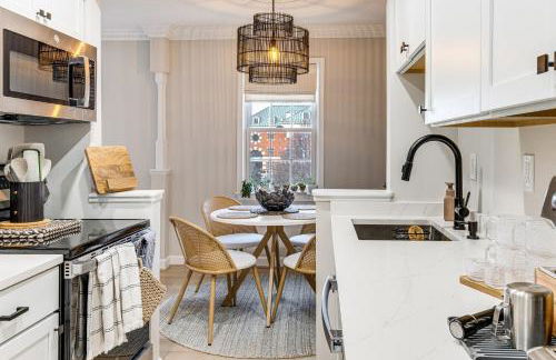 No Car Needed! Condo in Old Town Alexandria - Foto 12