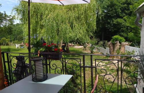 Gite de la Pierre Bleue, Authentique Maison à la campagne - Foto 2