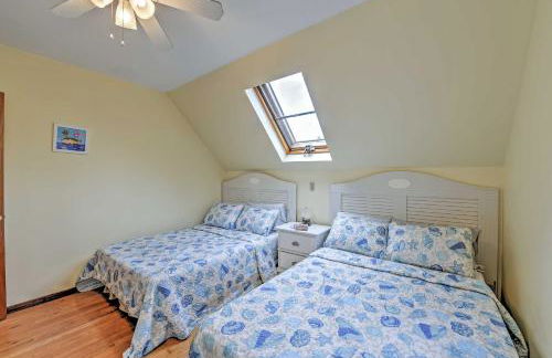 Walk to Beach! Hyannis Family Haven with Deck - Foto 17