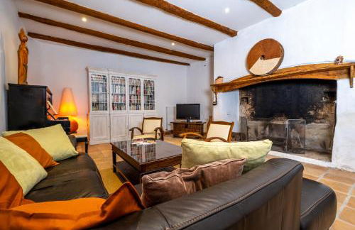 Gite de Coulassy 8 à 10 pers dans parc de 2 hectares - Foto 10