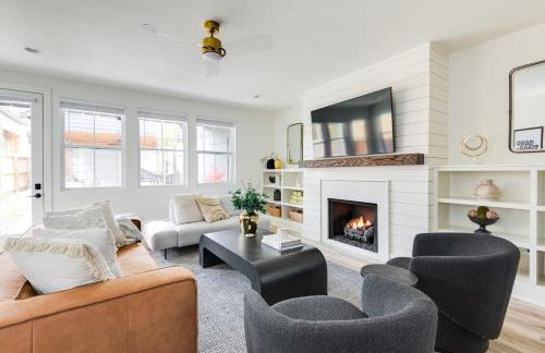 The Ashland House - Stylish Design, Backyard Oasis - Foto 9