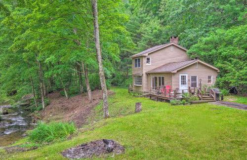 Berkshire Riverfront Ski Cabin Close to Hiking! - Foto 25