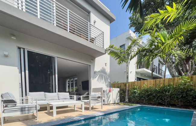 The Modernista 1 - Luxury Villa With Private Pool - Foto 46