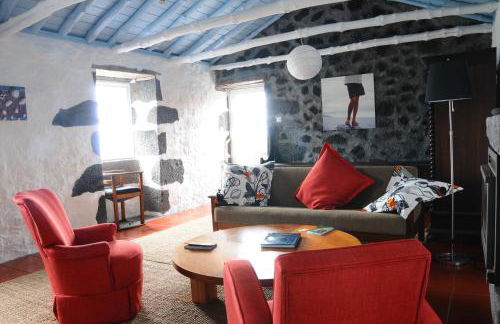 Casas das Portas do Mar e das Portas do Sol - Photo 32