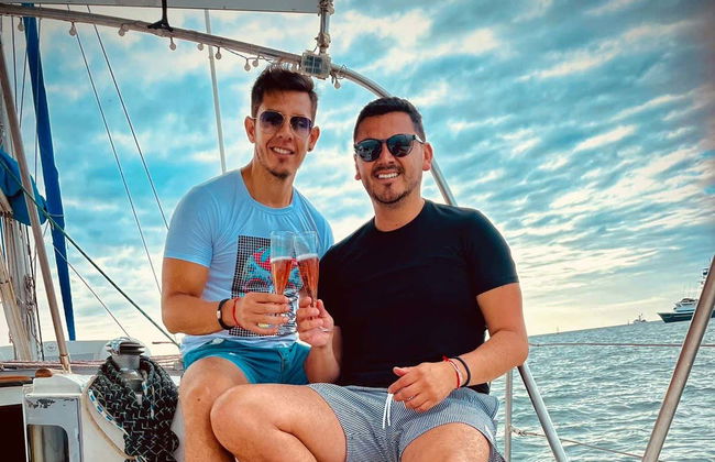 Manta Whale Watching Tour - Photo 6