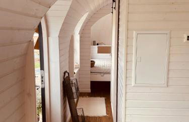 Tirolian Lodge East - Foto 9