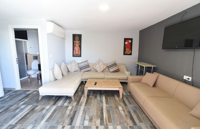 Tasev Apart Hotel - Photo 8