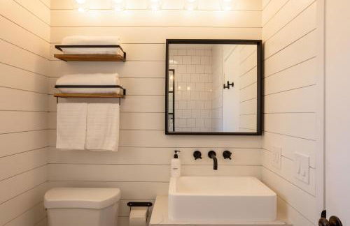 Flamingo Ranch - Dreamy Desert Design with Hot Tub home - Foto 19