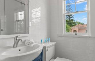 The Adaline Room #8 - Beautiful Hyde Park Apt, 2nd Floor, Steps to Bayshore - Foto 18