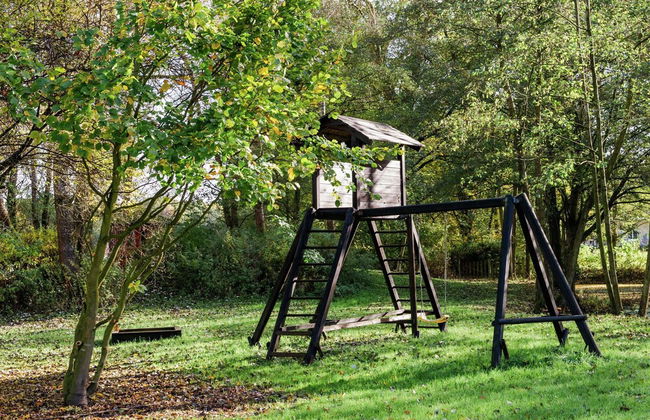 Holiday Home on a Horse Farm in Heath - Photo 42